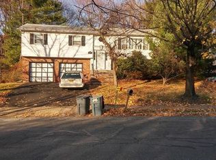 20 Blueberry Hill Rd, Spring Valley, NY 10952