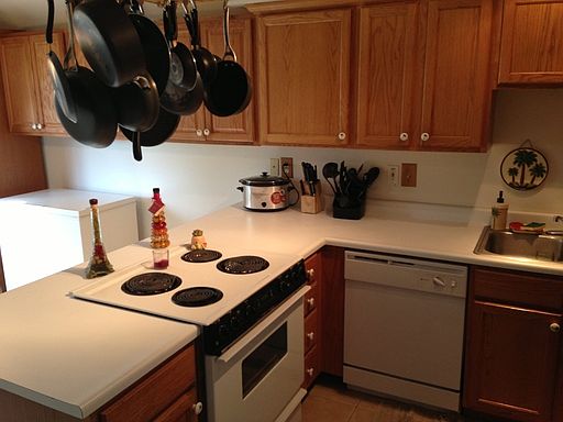 2nd image of 4498 W 3060 S