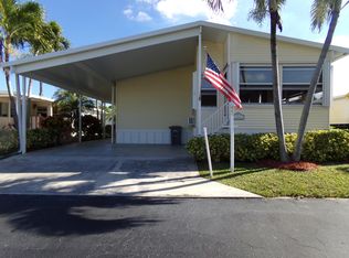 10002 Granada Bay, Boynton Beach, FL 33436