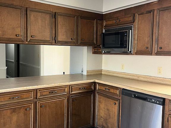 5th image of 5554 Daugherty Rd