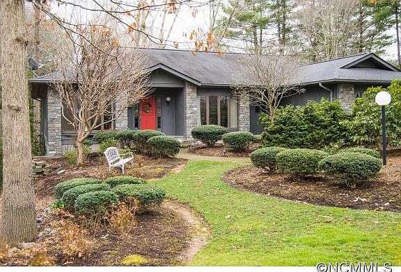 2nd image of 118 Sweetwater Hills Dr