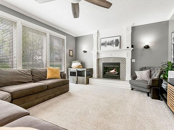 4th image of 23603 W 53rd Ter