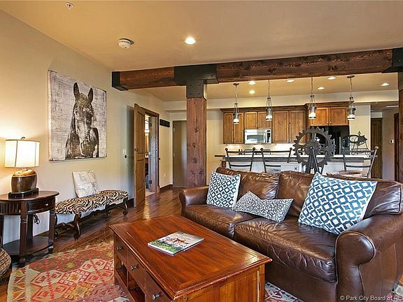 2nd image of 2880 Deer Valley Dr #6119