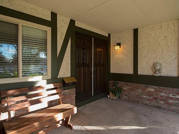 3rd image of 6320 Hillsdale Blvd