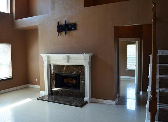 5th image of 713 Big Horn Ct