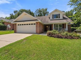 6690 Chateauguay Dr, Daphne, AL 36526