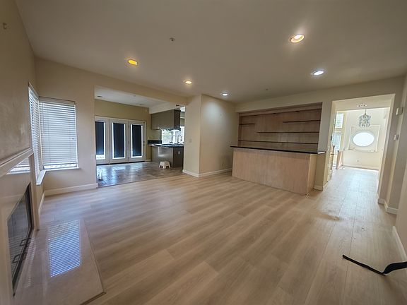 3rd image of 30556 Mallorca Way