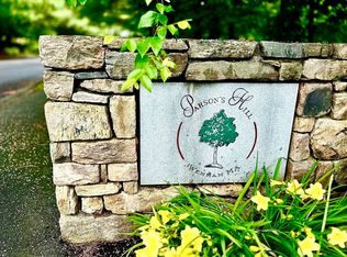 11 Parsons Hill Rd, Wenham, MA 01984