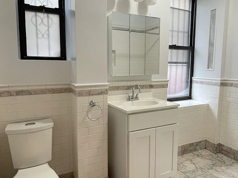 326 Fort Washington Ave #1B — Photo 5