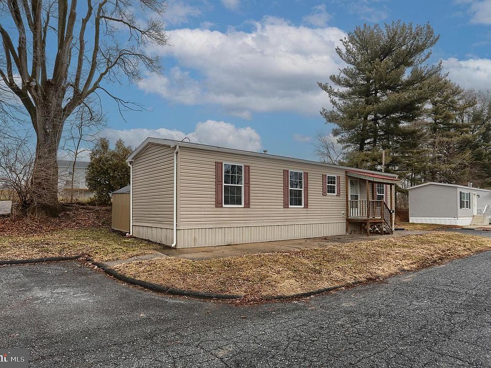 1st image of 14 Shellie St