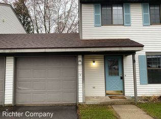 7999 Green Meadow Ct #10979927, Jenison, MI 49428