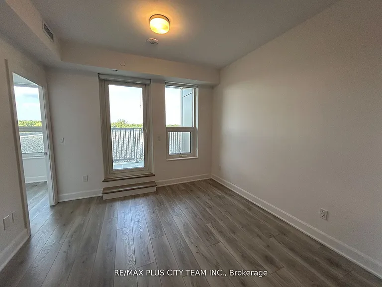 3240 William Coltson Ave #506 — Photo 3