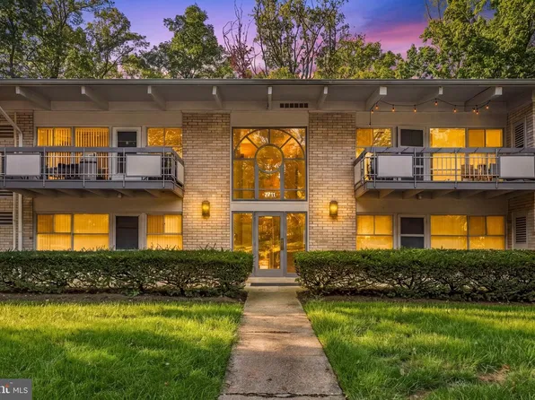 7711 Donnybrook Ct APT 6, Annandale, VA 22003