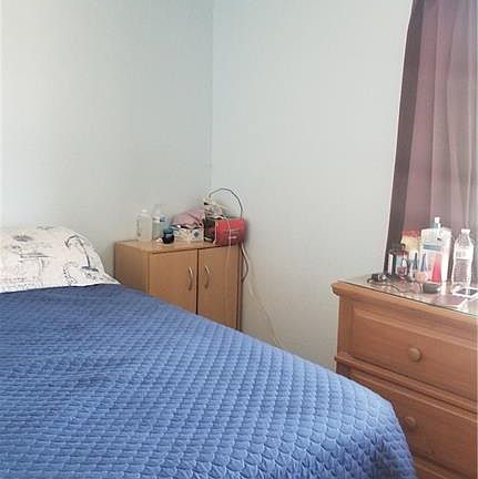 5th image of 3730 Colby St #23