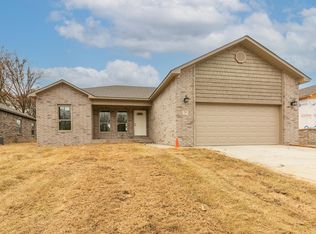 720 Moon Rd, Ward, AR 72176