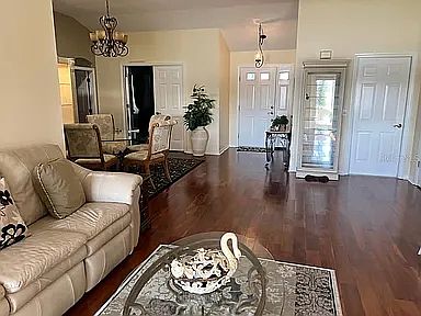 2nd image of 2130 Margarita Dr