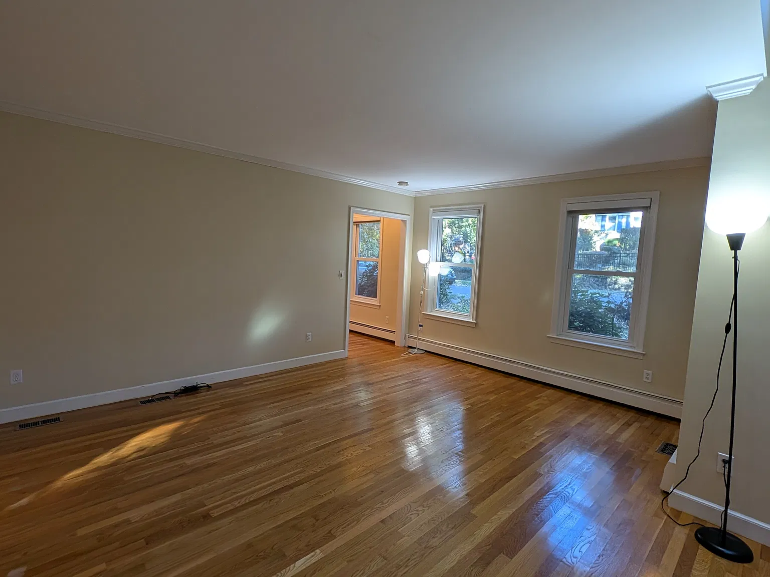 4 bed, 3.5 bath, 2692 sqft, $6,500 — Photo 4