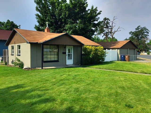 1st image of 2228 E South Crescent Ave