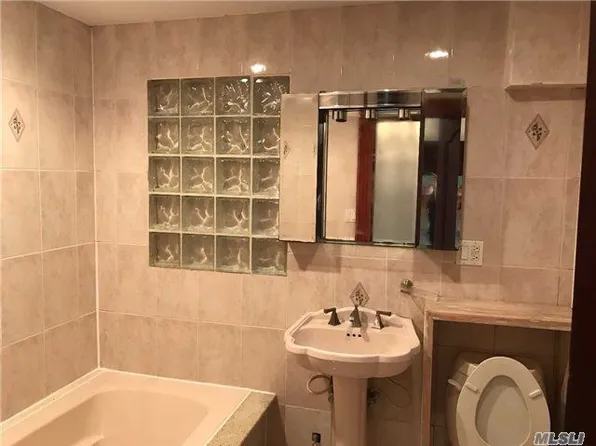 181-27 Kruger Road image 1 of 16