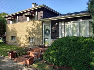 9100 Chestnut Ave, Franklin Park, IL 60131