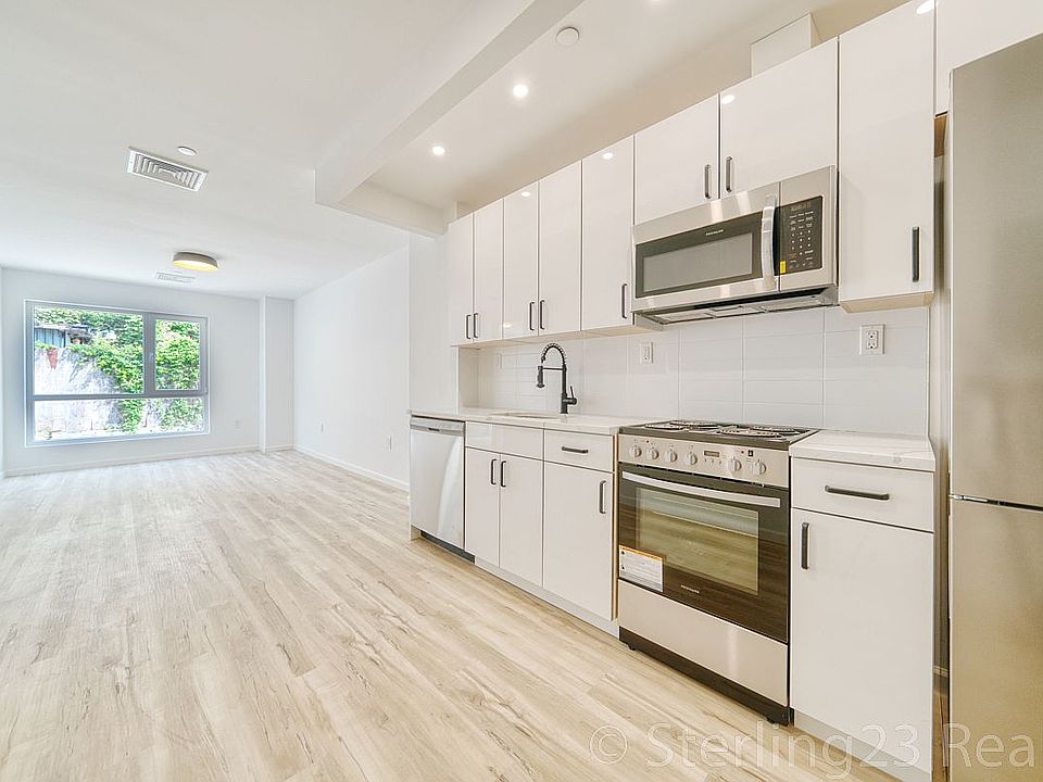 2nd image of 1182 Ogden Ave #6B