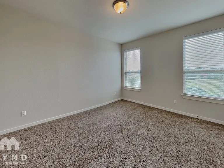 16304 Travesia Way — Photo 13