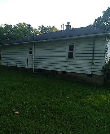 2nd image of 90 Skinder Ln