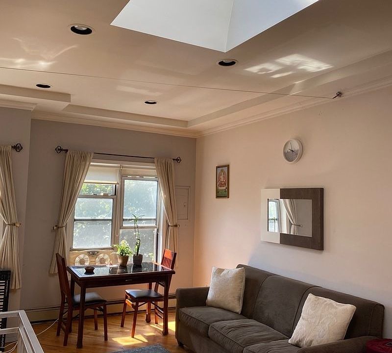 1st image of 1644 8th Ave #2
