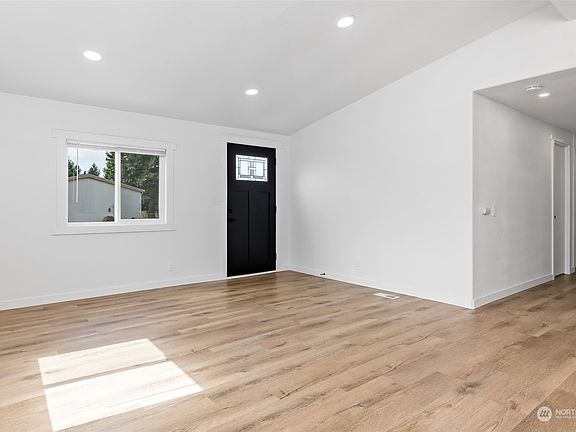 5th image of 9319 218th Street Ct E #5