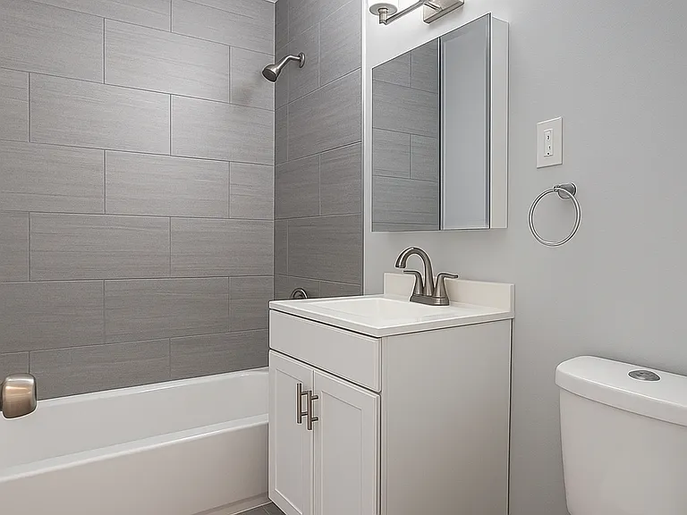 25 Washington Ave — Photo 3