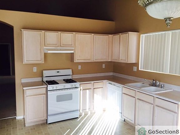 3rd image of 2354 Monterey Pine Dr