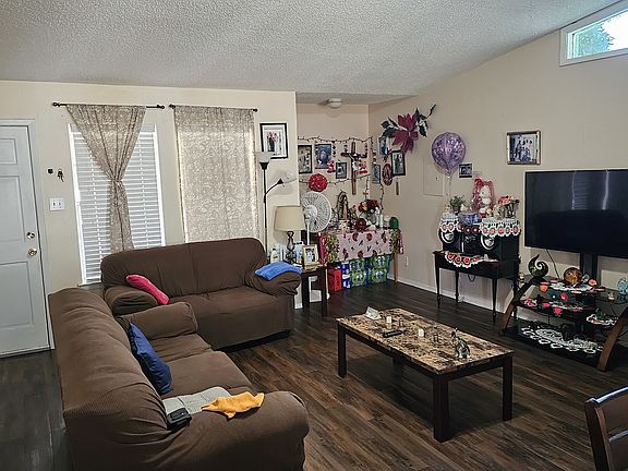 2nd image of 5711 BIENVILLE DR
