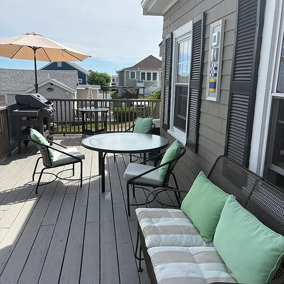 8 Cove Rd — Photo 17