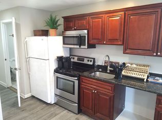 18th St N 2144, Philadelphia, PA 19121