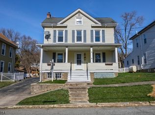7 E Main St, High Bridge, NJ 08829