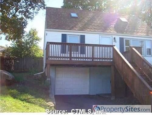 2nd image of 60 White Oak Ave