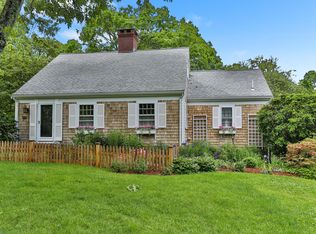 422 Pine St, Centerville, MA 02632