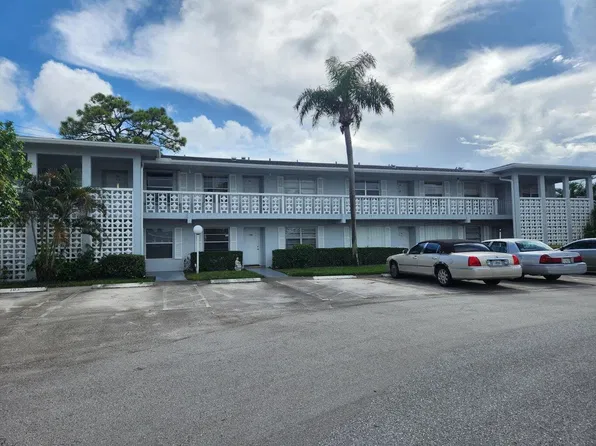 2920 SW 15th St APT 202, Delray Beach, FL 33445