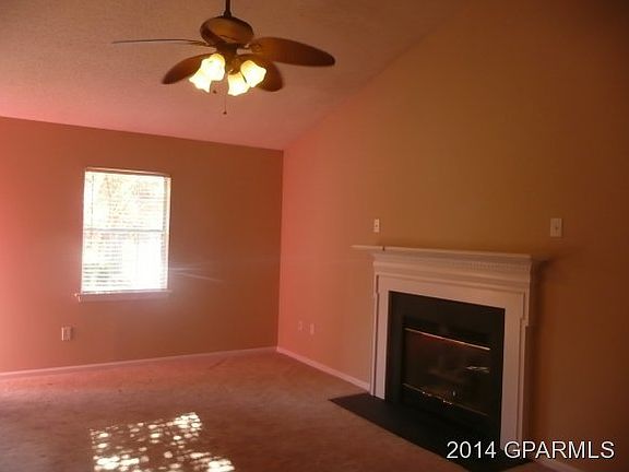 5th image of 1810 Summerhaven Drive #A