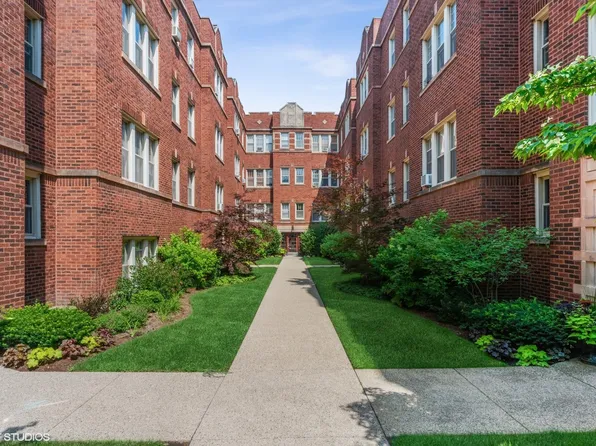 242 S Maple Ave APT 1E, Oak Park, IL 60302