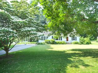65 Glezen Ln, Wayland, MA 01778