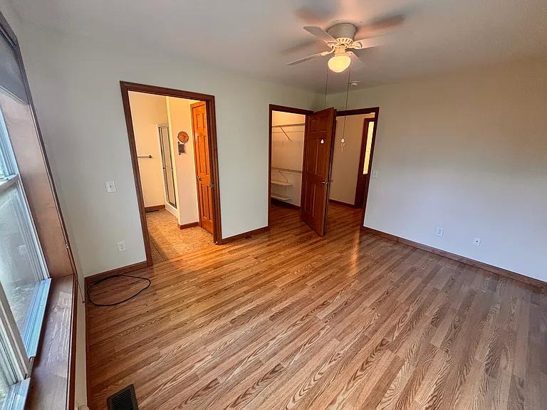 3775 W Columbia St — Photo 8