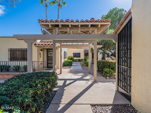 3rd image of 1001 S Calle De Las Casitas