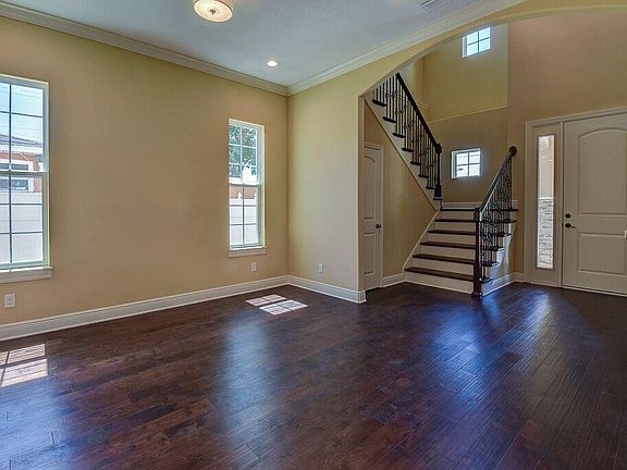 2nd image of 3503 W Price Ave