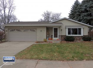 43 N Linden Ln, Appleton, WI 54915
