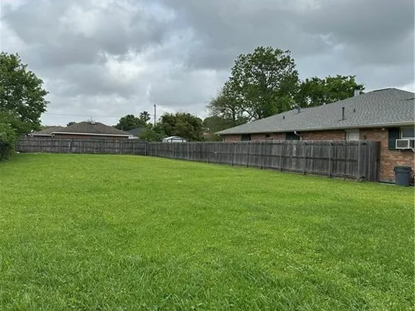 4600 S Kawanee Ave, Metairie, LA 70006