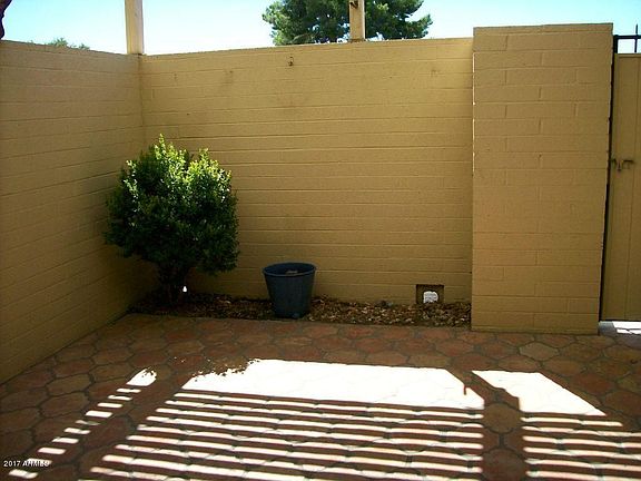 3rd image of 17006 N 107th Ave