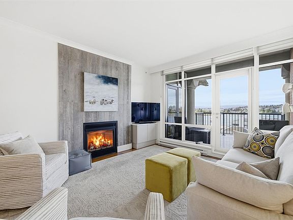 4th image of 21 Dallas Rd #714