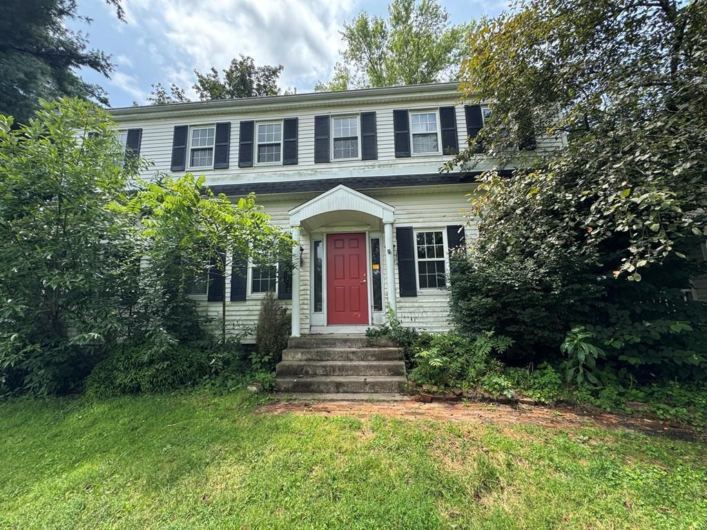 Real estate listing image
