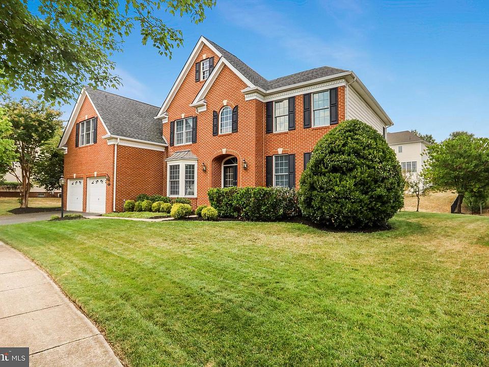 1st image of 5318 Jacobs Creek Pl #24